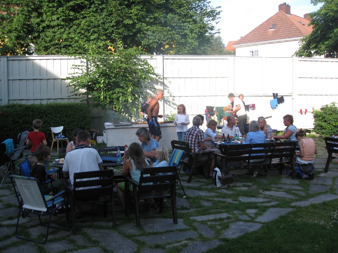 vm2010-08