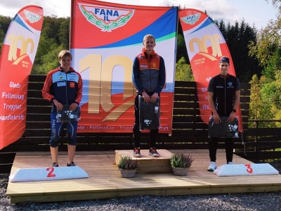 O-Idol, NC og NMjr stafett - sterk prestasjoner av Niels Christian Hellerud og Jakob Torgersen O-Idol, NC og NMjr stafett - sterk prestasjoner av Niels Christian Hellerud og Jakob Torgersen